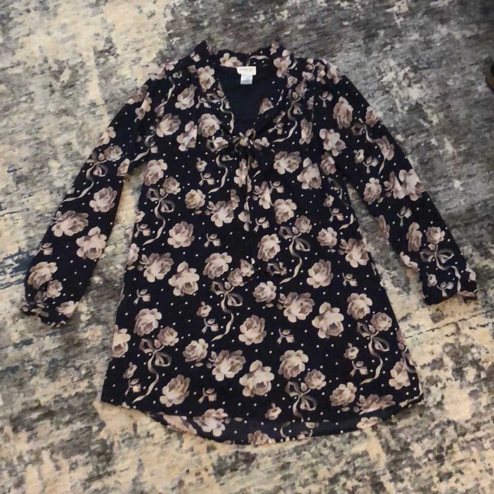 Great and realistic floral dress!